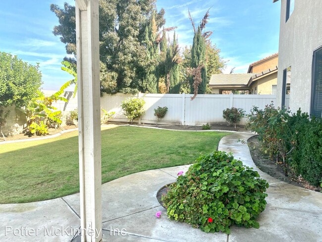 Building Photo - 6 br, 3 bath House - 12712 Beechfield Drive