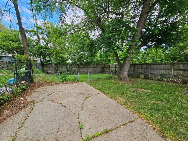 Foto del edificio - 5315 N 35th St