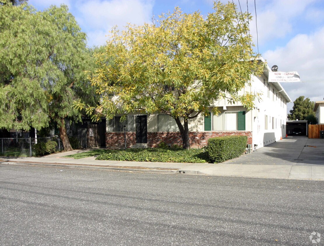 Foto del edificio - 321 Stambaugh St