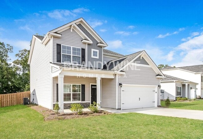 Building Photo - 540 Glenmanor Dr