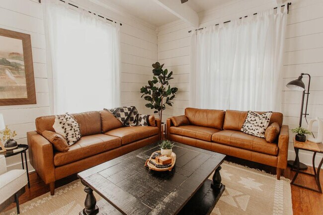 Foto del edificio - 3728 Homan Ave