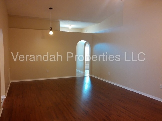 Building Photo - 2965 Elbib Dr