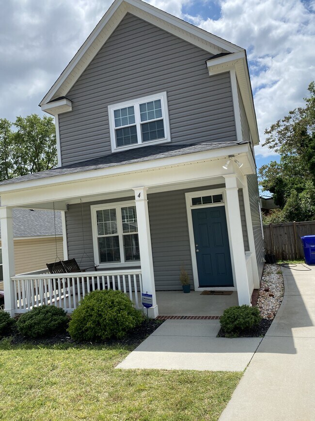 4 Lincoln St, Greenville, SC 29601 House Rental in Greenville, SC