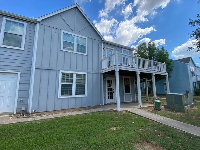 Building Photo - 148 Rush Haven