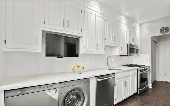 Foto del edificio - 47 Lafayette Pl