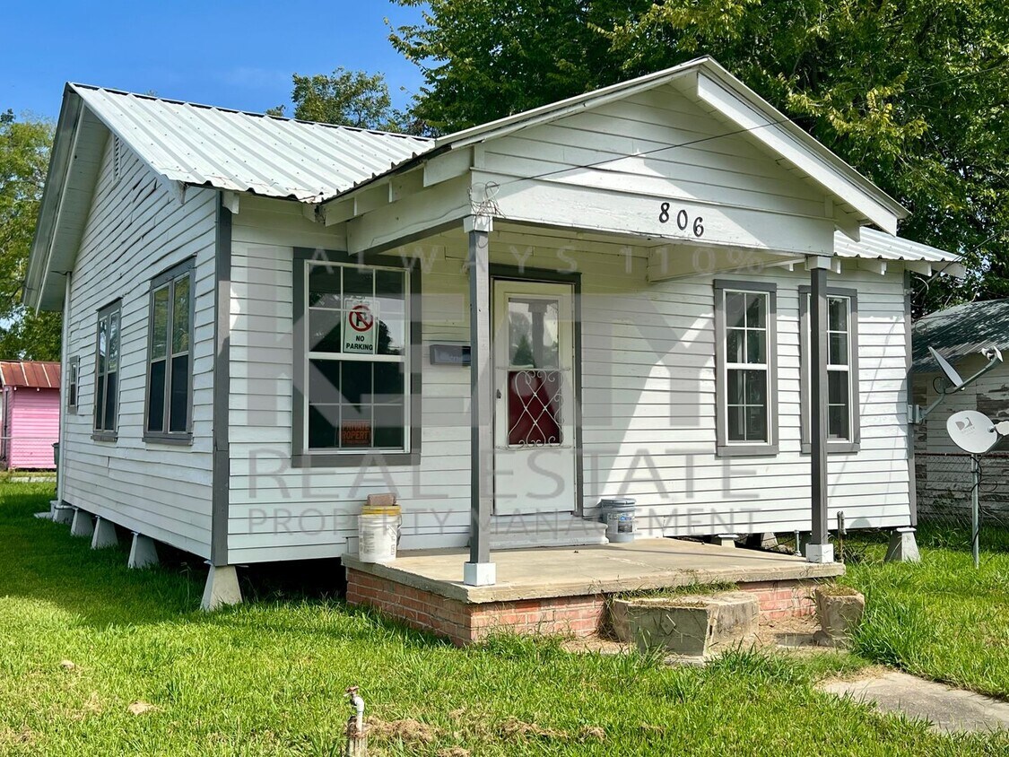 806 W D St, Rayne, LA 70578 House Rental in Rayne, LA