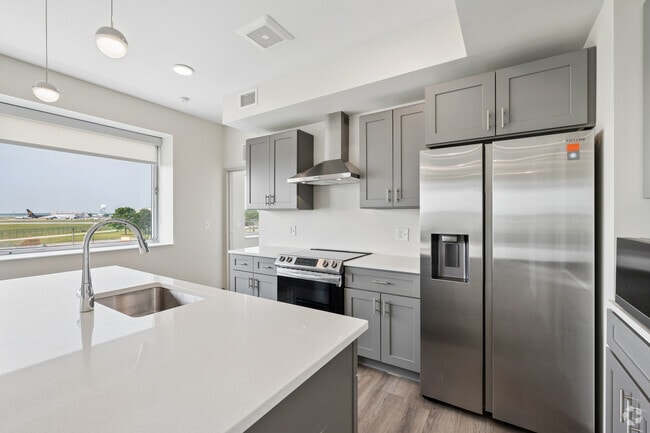 Voyager 2 2BR, 2BA - 1,088SF - Kitchen - The Centaur