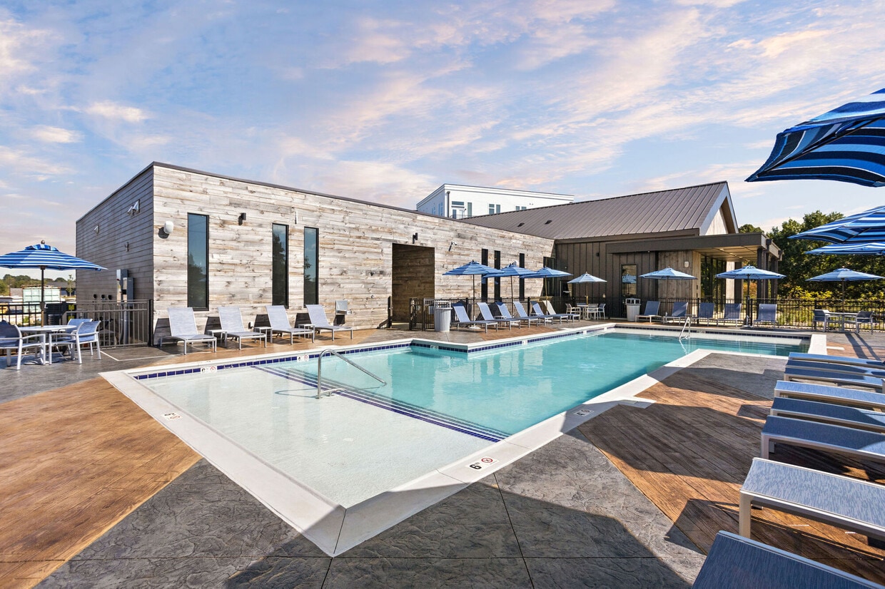 FIFTEEN51 Apartments 1551 Aristides Blvd Lexington, KY Apartments