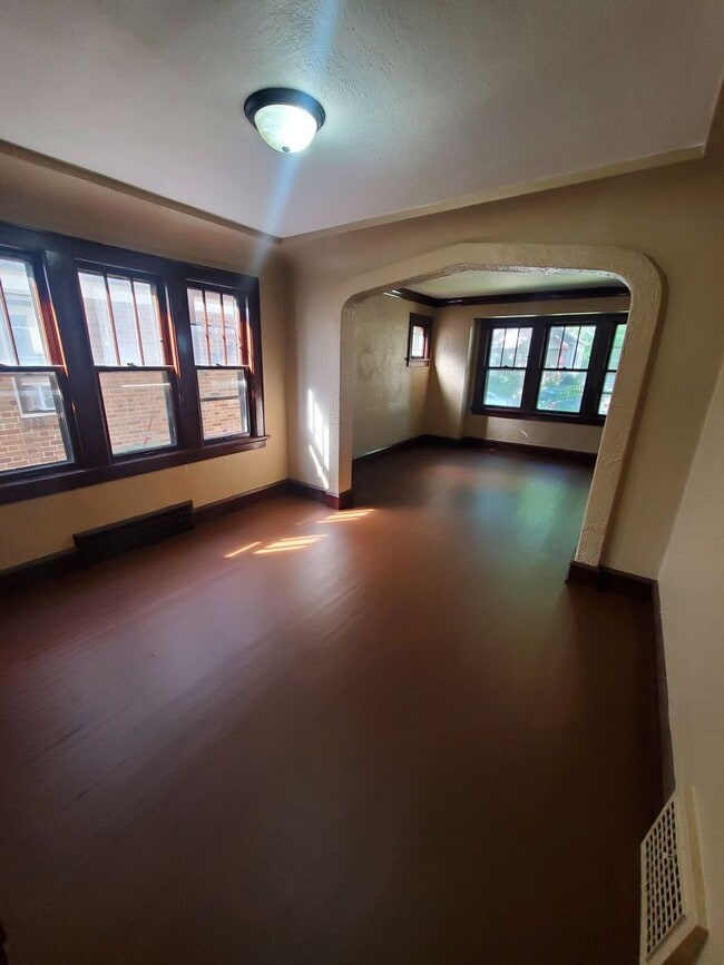 Foto del edificio - 2418 N 53rd St