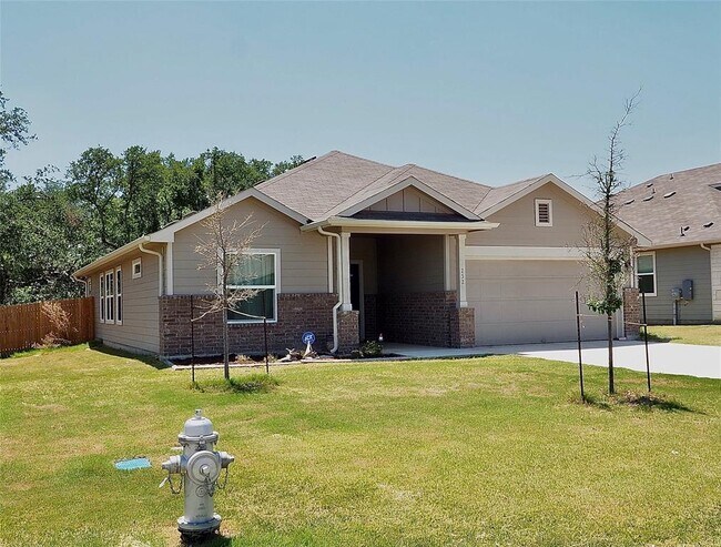 Building Photo - 252 Bunting Ln