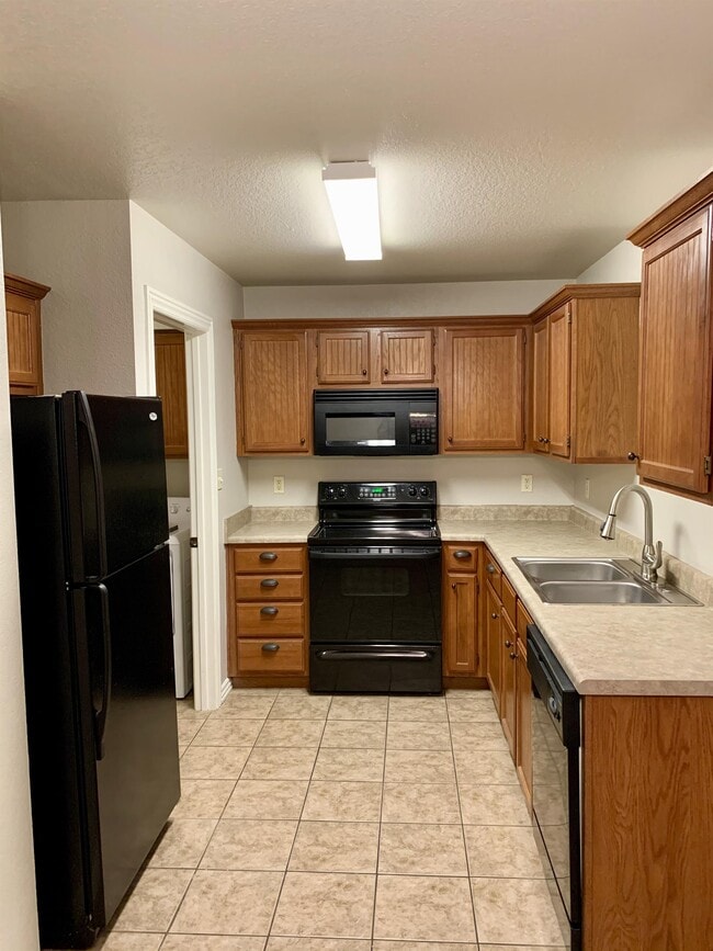 Photo - 3510 W Chevaux Dr Townhome