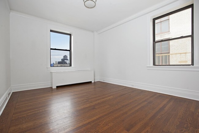 Foto del edificio - 905 W West End Ave