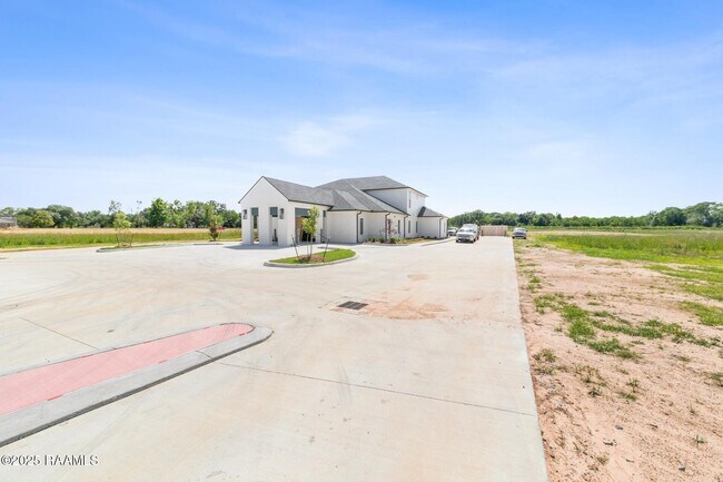 Building Photo - 1102 Apollo Rd