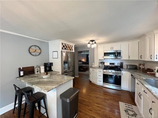 Building Photo - 127 Coleman Rd