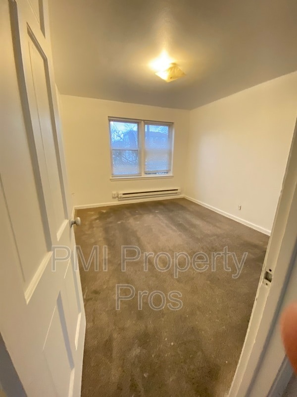 2425 19th St Unit Apt 3A, Racine, WI 53403 Condo for Rent in Racine