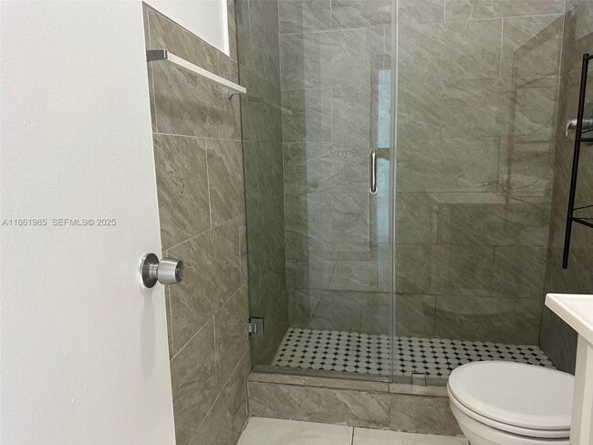 Foto del edificio - 1801 NE 140th St