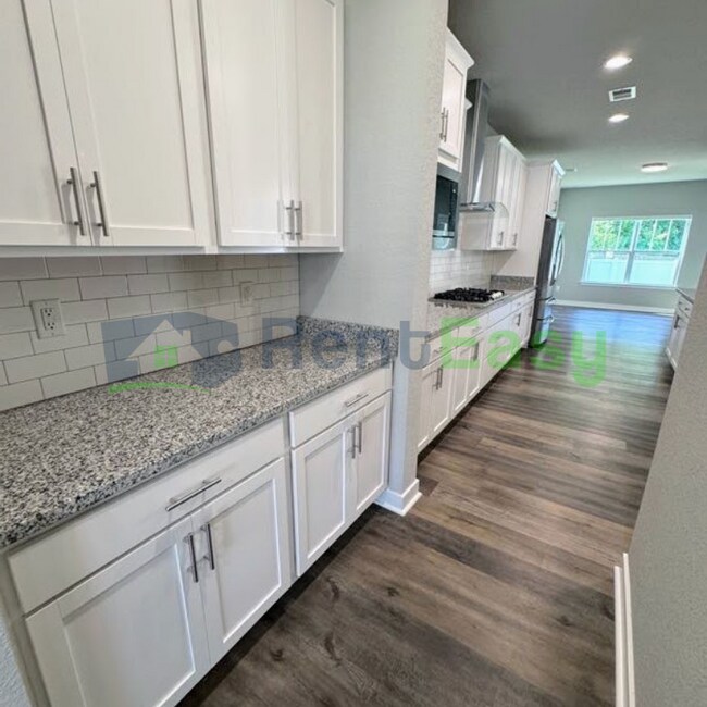 Building Photo - 3829 Longhill Arch