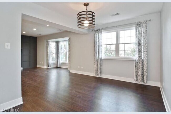 Building Photo - 12666 S London Ln