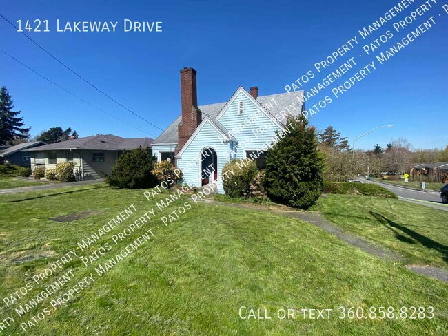 Foto del edificio - 1421 Lakeway Dr
