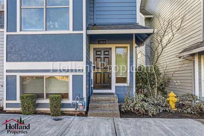 Foto del edificio - Lovely 3-Level Townhouse in great Portland...