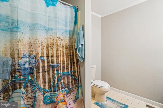 Foto del edificio - For Rent – Spacious 5-Bedroom Home in Soug...