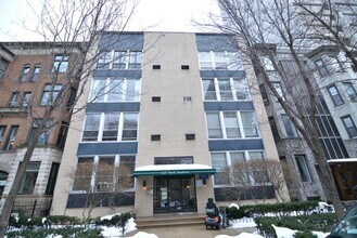 Building Photo - 1428 N Dearborn