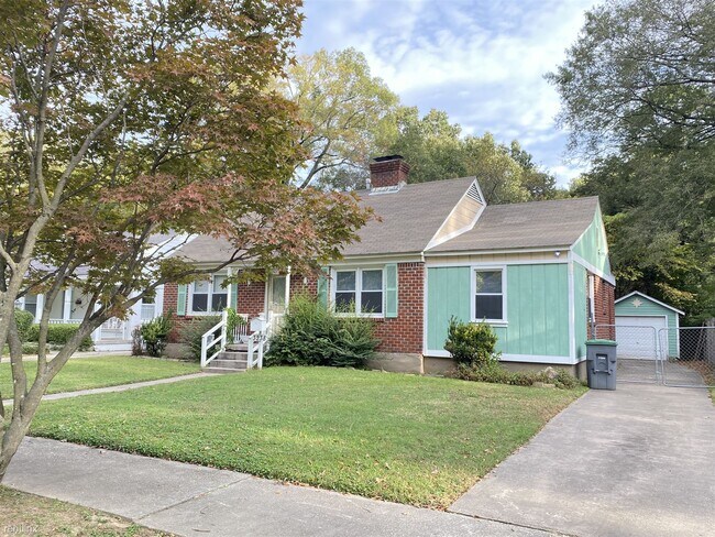 Building Photo - 3 br, 1 bath House - 3238 Highland Park Pl