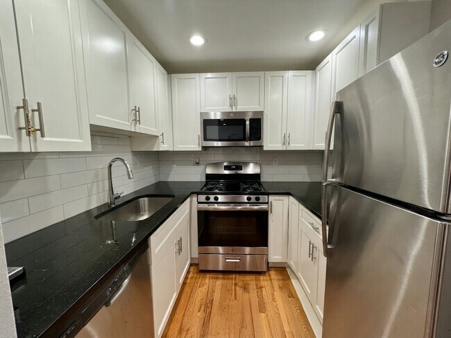 Foto del edificio - 6954 N Sheridan Rd