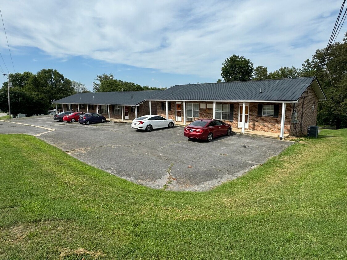 Primary Photo - 3728 Old State Rte 34