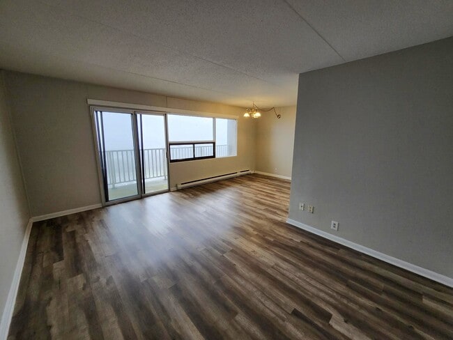 Building Photo - 155 Mystery Lake Dr