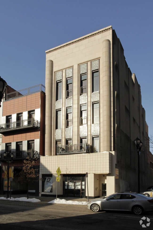 Building Photo - Byck's Lofts
