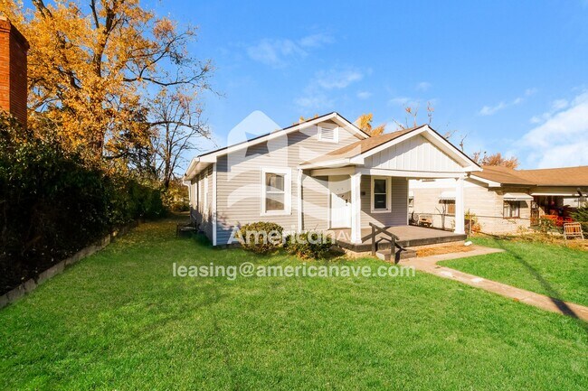 Foto del edificio - 3772 N Parker Ave