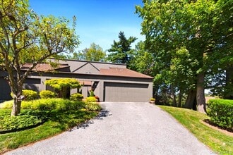Building Photo - 301 Old Cedar Rd