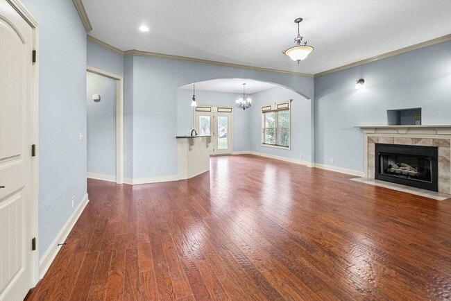 Foto del edificio - 3 Bedroom 2 Bath Pet Friendly Home For Rent!