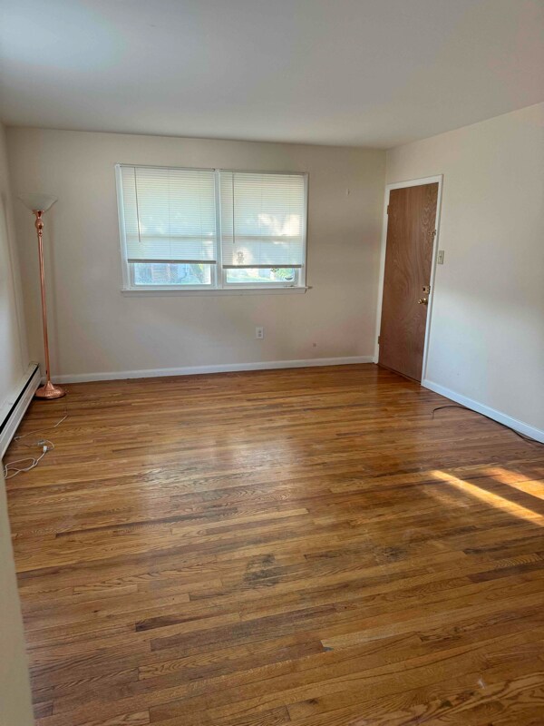 Foto del edificio - 4326 Finlaw Ave