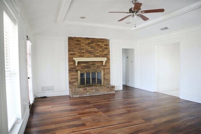 Foto del edificio - 8614 Merritt Rd