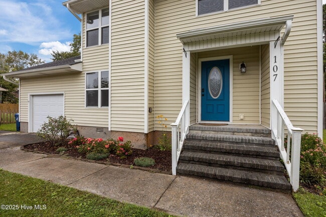 Foto del edificio - 107 Quail Ridge Rd