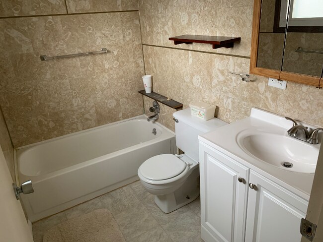 Foto del edificio - 642 S 6th St