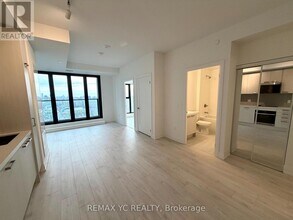 Building Photo - 20 Soudan Ave