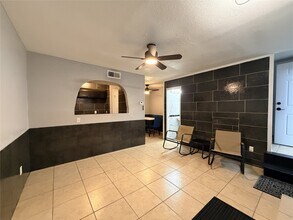 Building Photo - 9550 Deering Dr