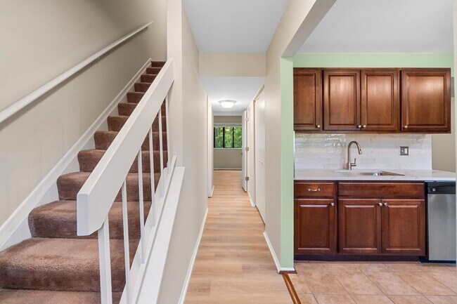 Foto del edificio - Broadneck Schools! Updated 3 Bedroom 3 Lev...