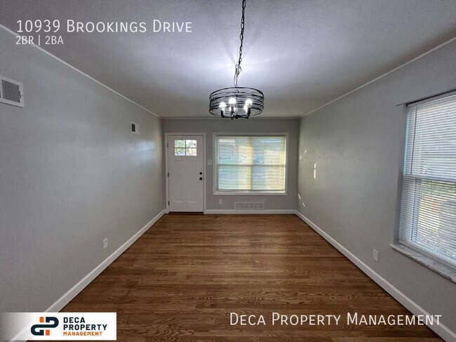 Building Photo - 10939 Brookings Dr