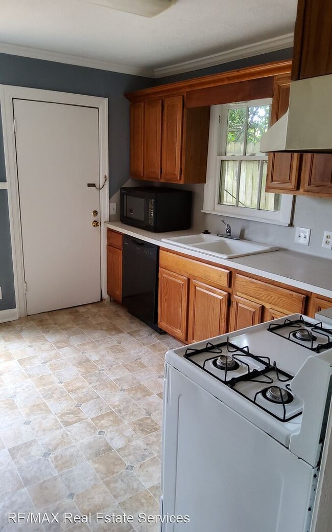 Building Photo - 2 br, 2 bath House - 3912 Richmond