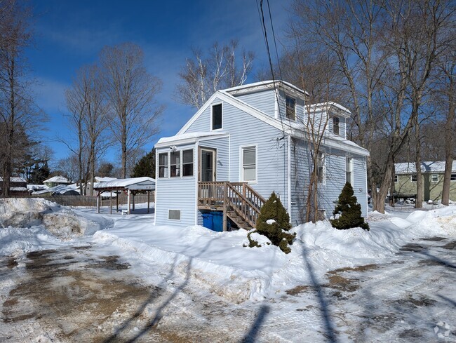 Building Photo - 56 Princeton St