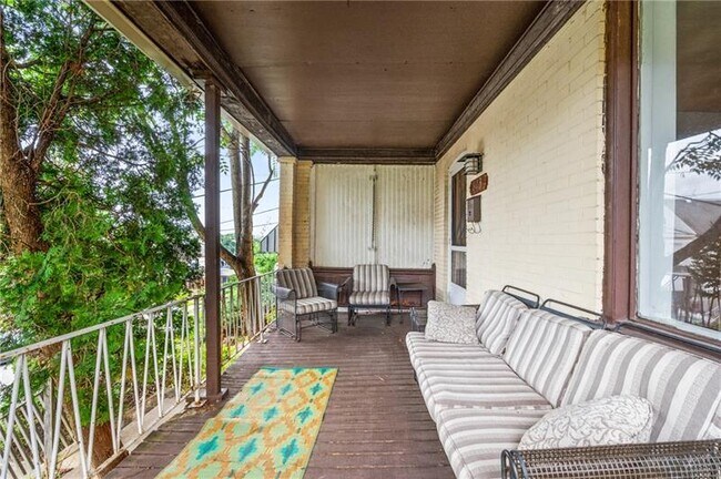 Foto del edificio - 823 Lilac St