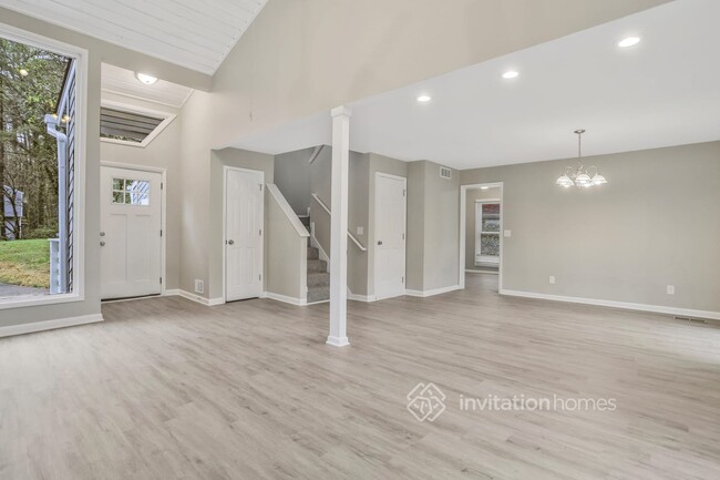 Foto del edificio - 2193 Cedar Forks Dr