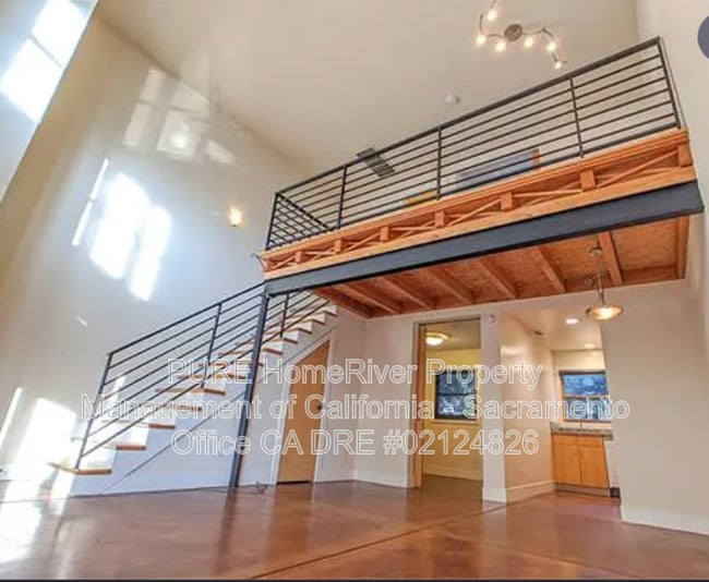 Photo - 1705 15th St House