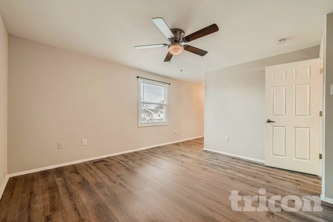 Building Photo - 12367 Boncrest Dr