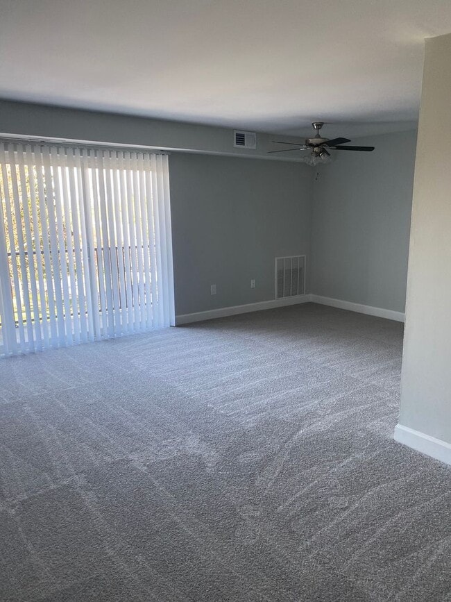 Interior Photo - Hewitt Gardens Apartments