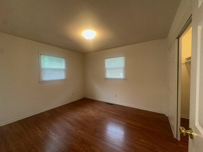 Building Photo - 4698 NC-62